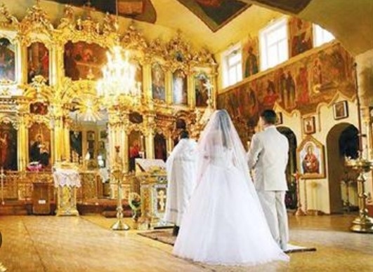 Инфлацията удари и църквата: Вдигат се цените на сватби и погребения